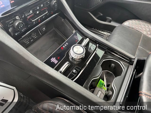 Used 2021 Jeep Grand Cherokee L Summit w/ Luxury Tech Group V AWD/4WD image 36