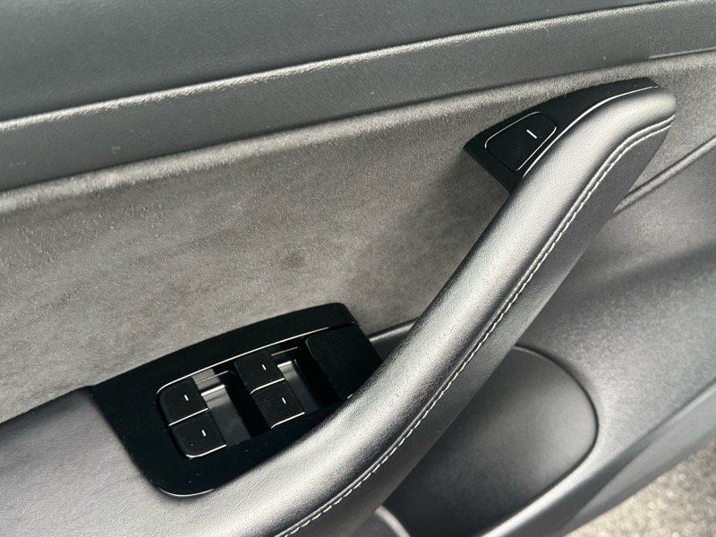 Used 2020 Tesla Model 3 Standard Range Plus image 22