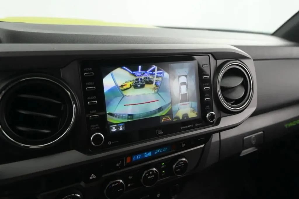 Used 2023 Toyota Tacoma TRD Sport w/ TRD Premium Sport Package AWD/4WD image 24