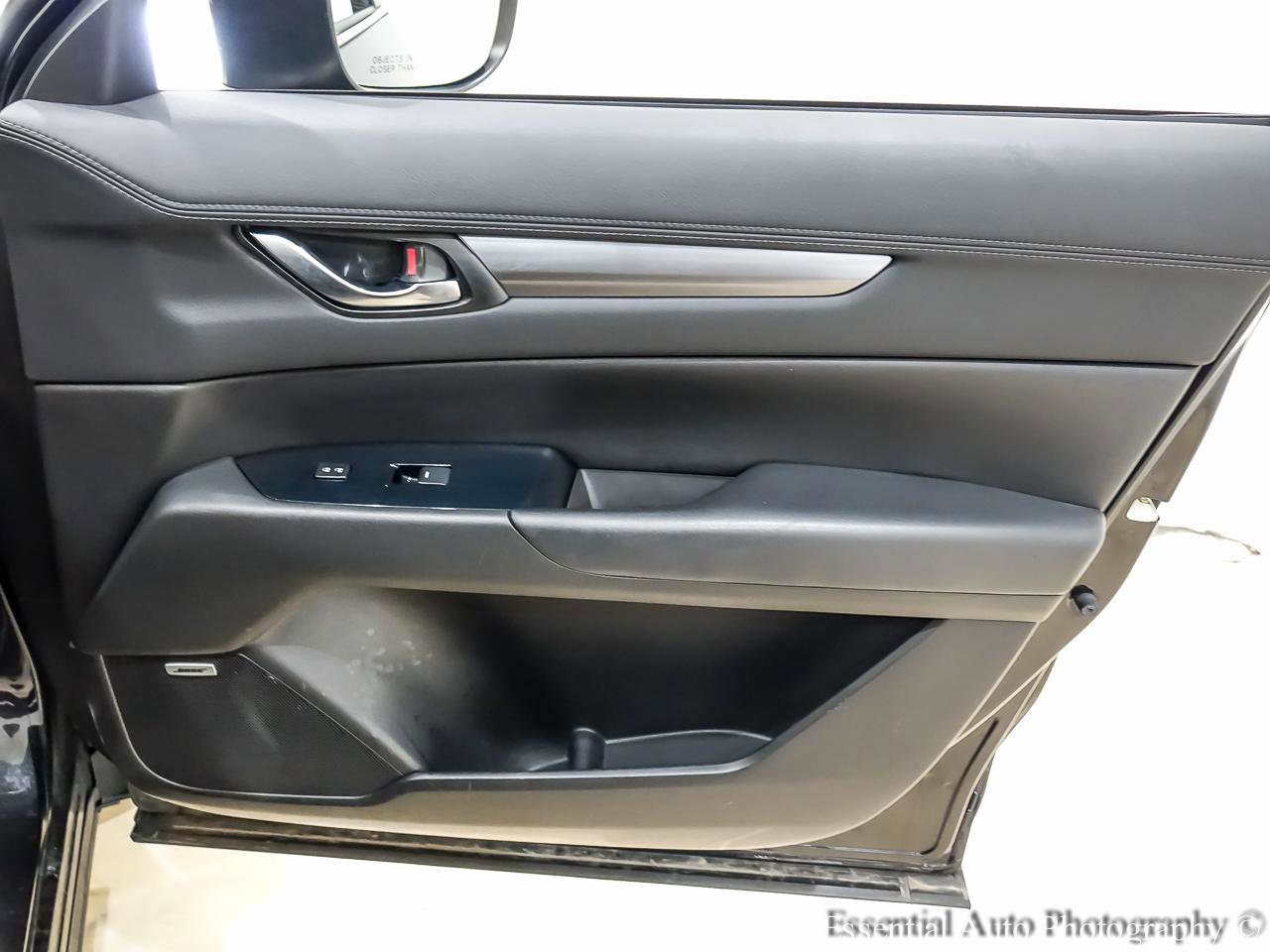 Used 2018 MAZDA CX-5 Touring w/ Preferred Equipment Package image 33