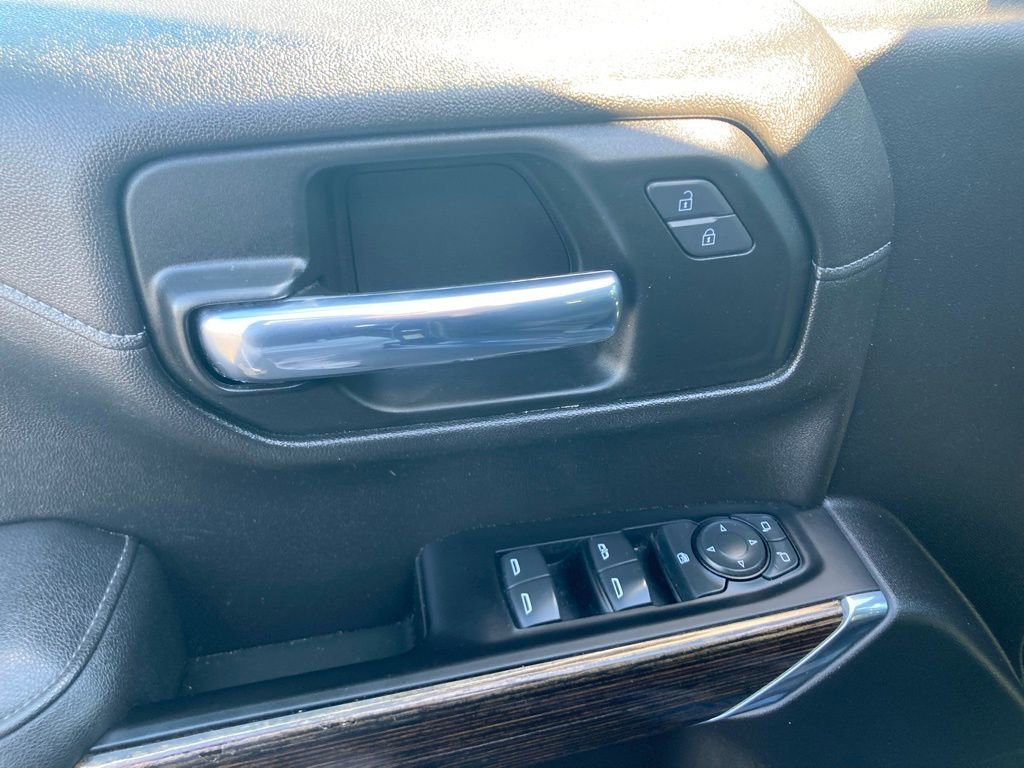 Used 2022 GMC Sierra 1500 SLE image 23