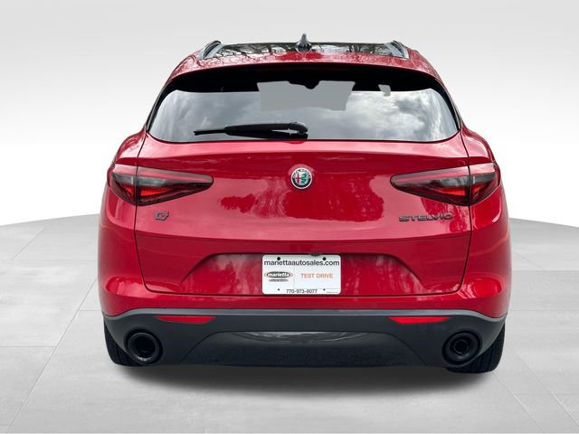 Used 2019 Alfa Romeo Stelvio Ti w/ Nero Edizione image 4