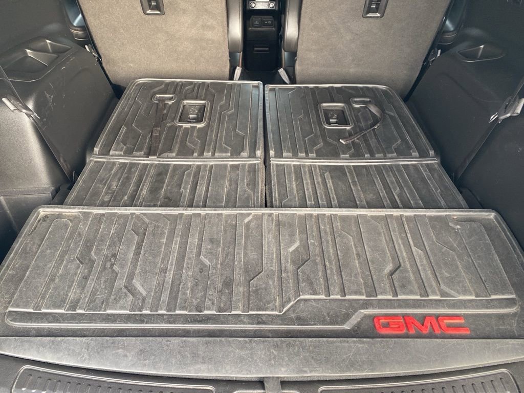 Used 2023 GMC Acadia AT4 w/ Technology Package image 38