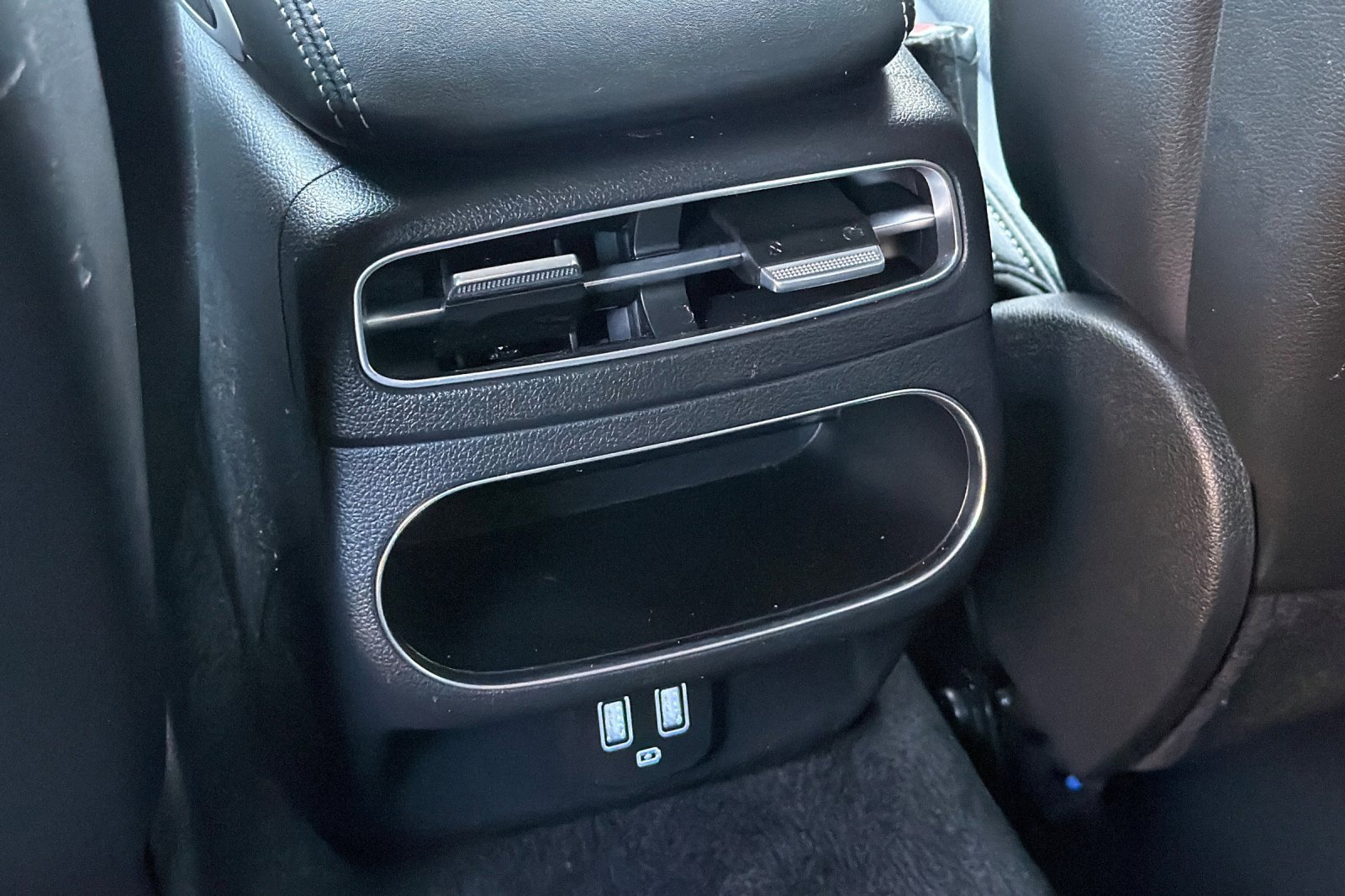 Used 2025 Genesis GV70 2.5T image 17