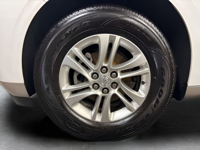 Used 2020 Buick Enclave Essence w/ Sound and Sites Package image 46