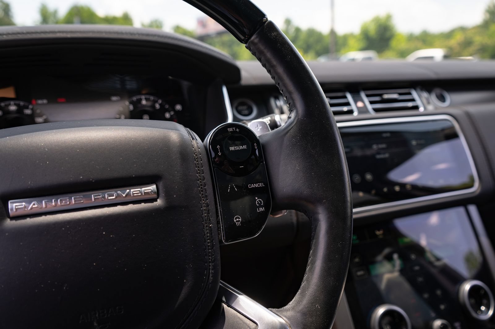 Used 2021 Land Rover Range Rover Autobiography Fifty Edition AWD/4WD image 67
