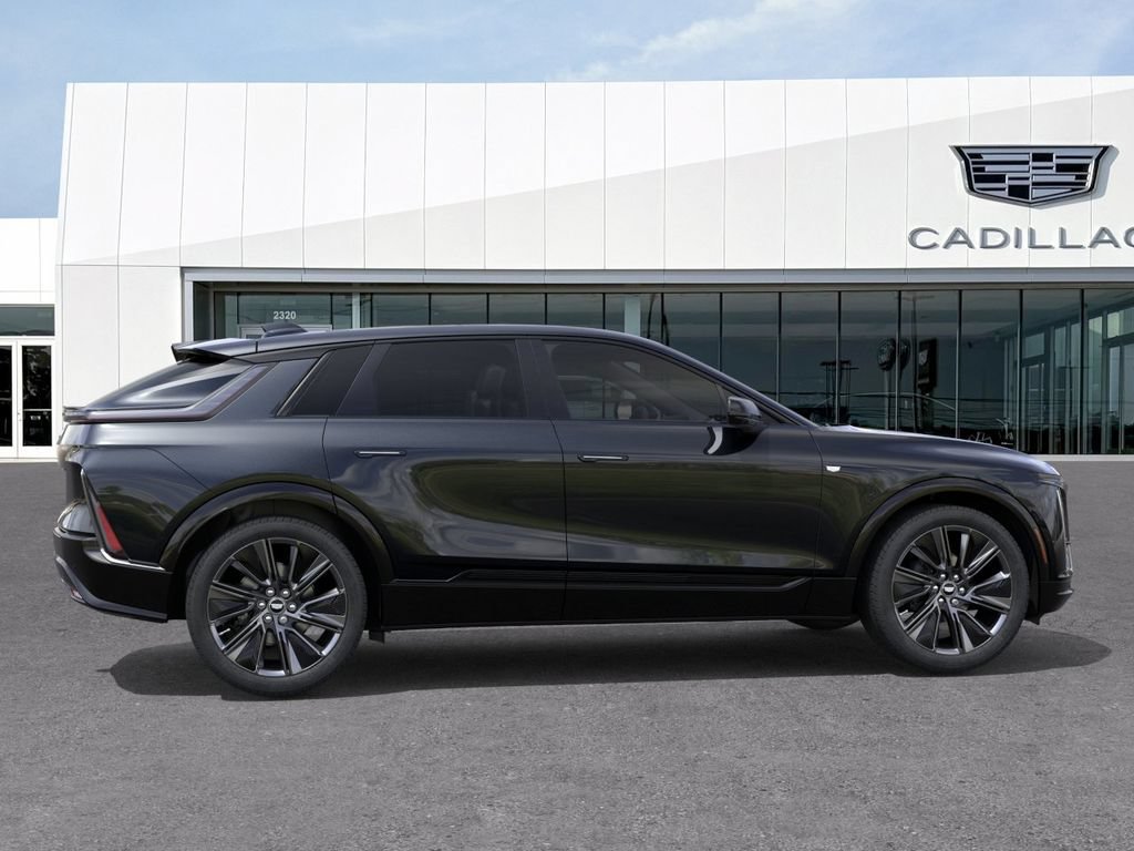 New 2026 Cadillac Lyriq Signature Sport w/ Nappa Leather Package AWD/4WD image 5