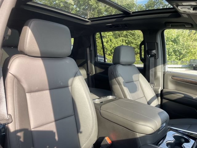 New 2026 Chevrolet Suburban LT w/ Comfort Package AWD/4WD image 27