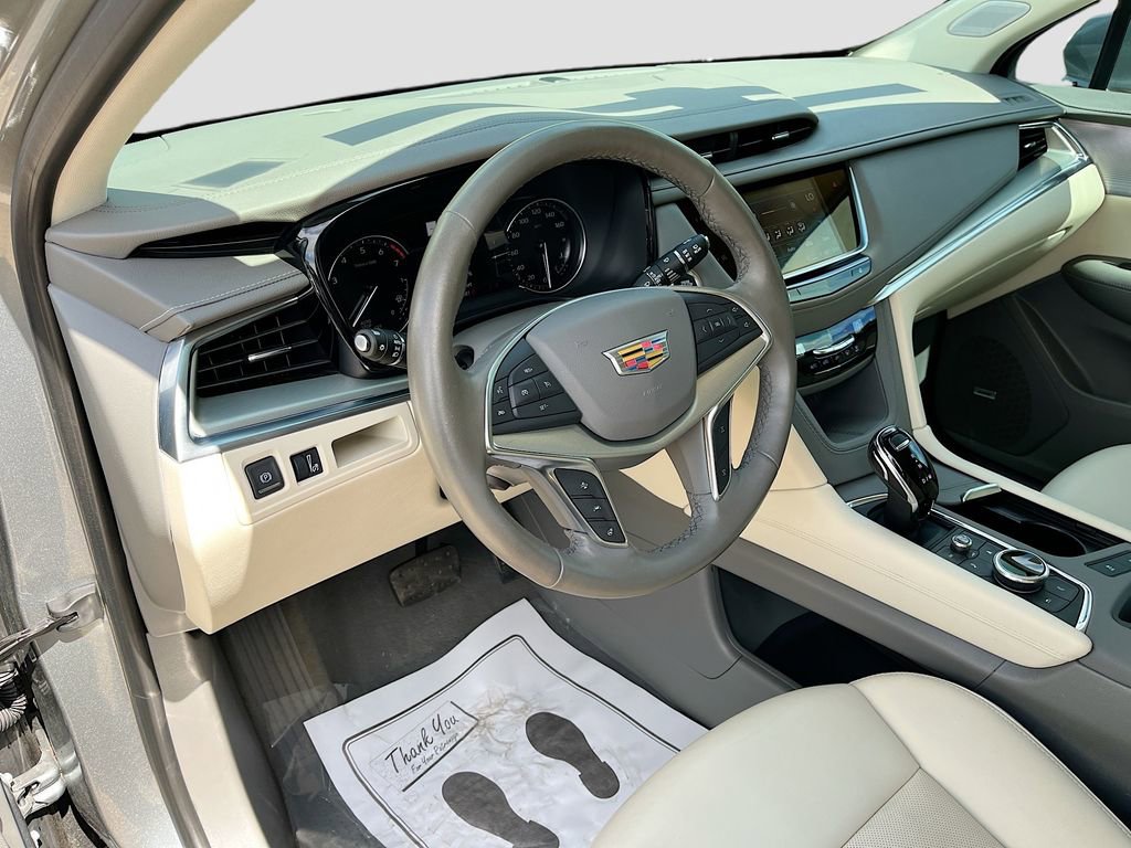 Certified 2023 Cadillac XT5 Premium Luxury image 17