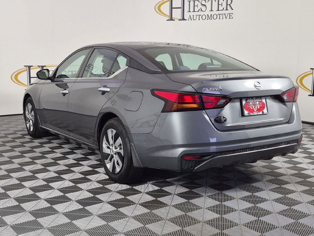 Used 2022 Nissan Altima 2.5 S FWD image 7
