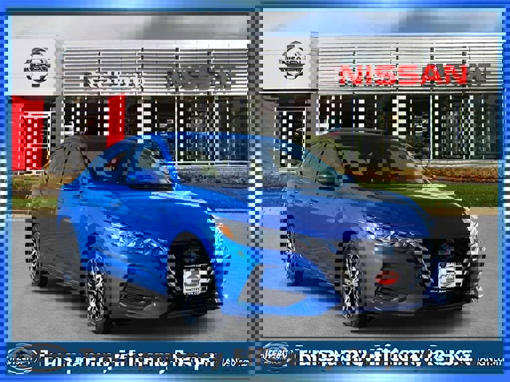 Used 2022 Nissan Sentra SV image 1