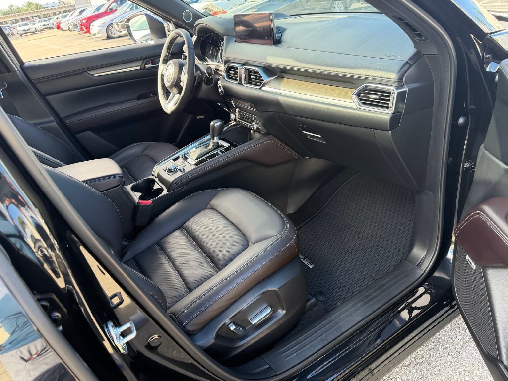Used 2024 MAZDA CX-5 Signature AWD/4WD image 18