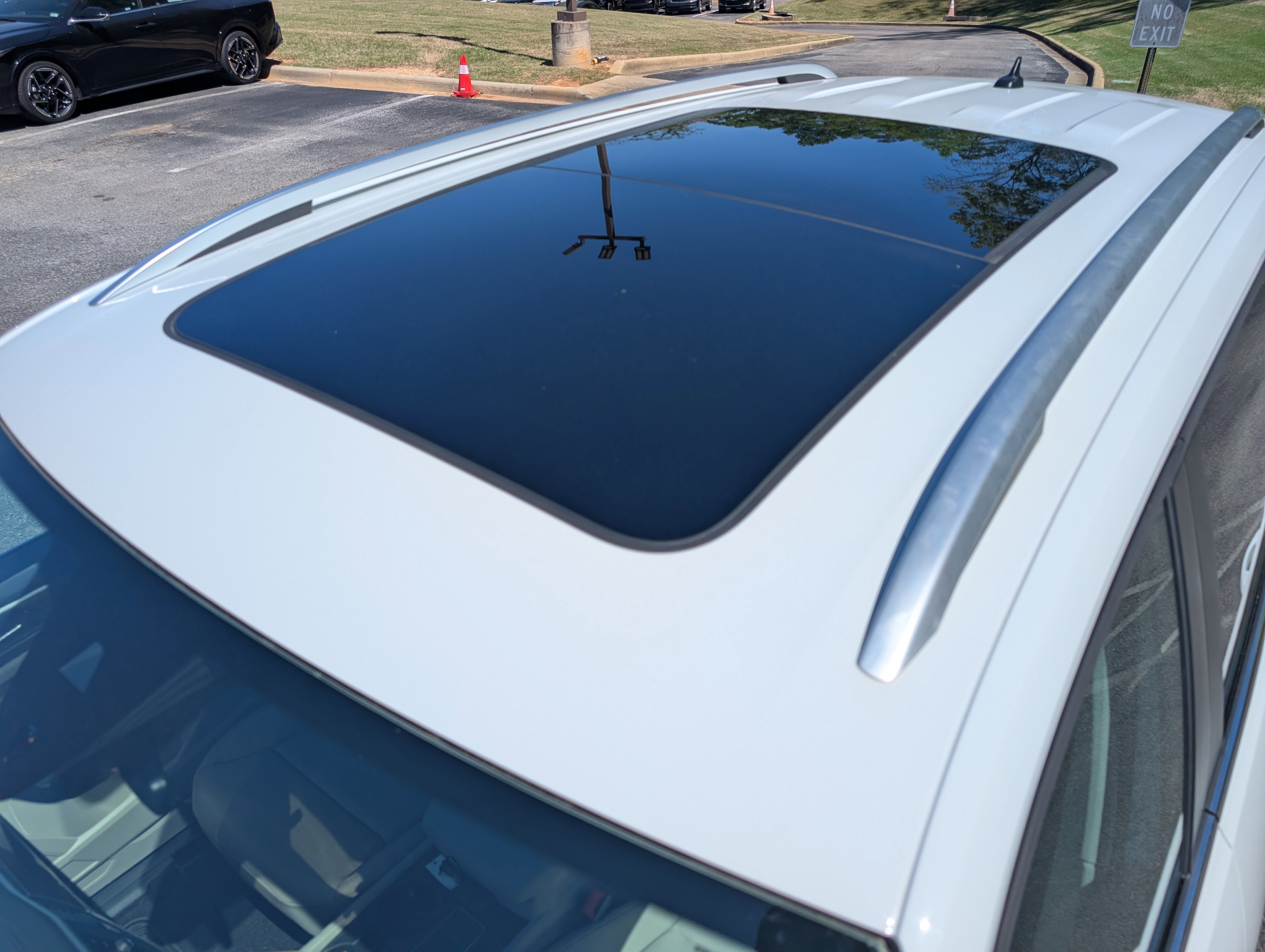 Used 2019 Volkswagen Atlas SE image 14