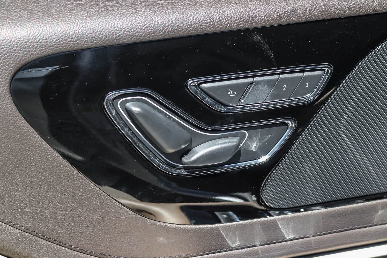 Used 2021 Lincoln Aviator Reserve w/ Equipment Group 201A RWD image 23