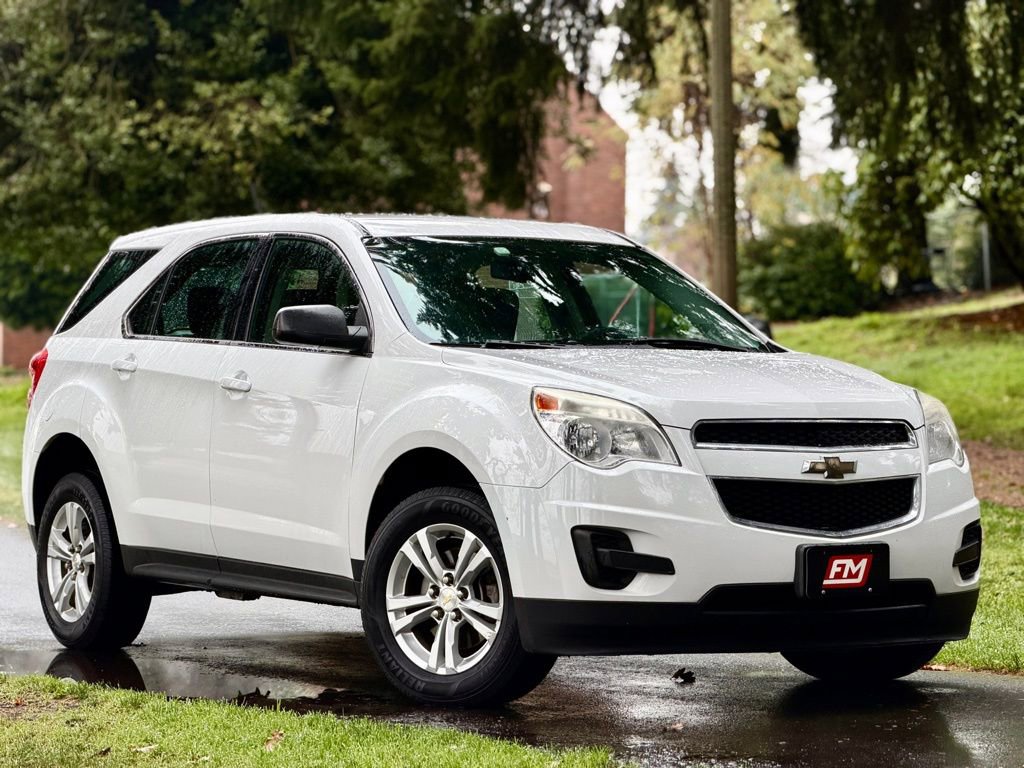 Used 2015 Chevrolet Equinox LS image 2