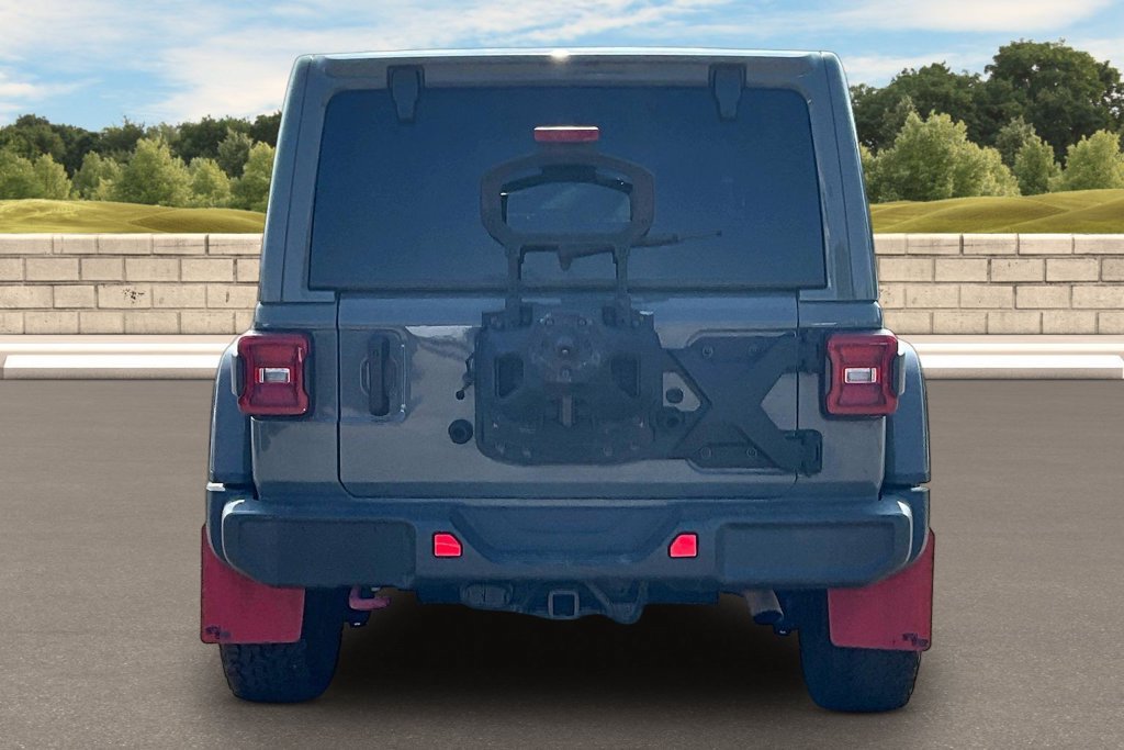 Used 2021 Jeep Wrangler Unlimited Rubicon AWD/4WD image 4