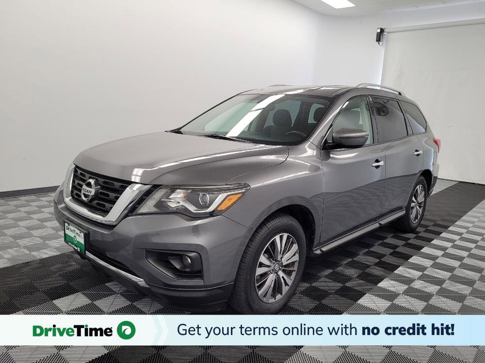 Used 2019 Nissan Pathfinder SV image 1