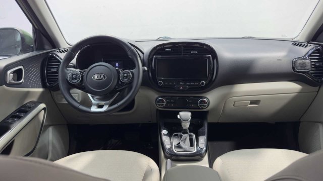 Used 2021 Kia Soul EX FWD image 17