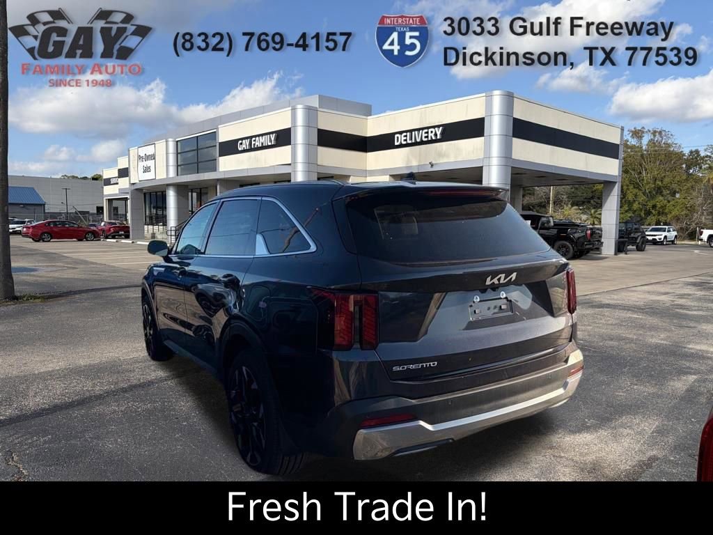 Certified 2025 Kia Sorento SX image 7