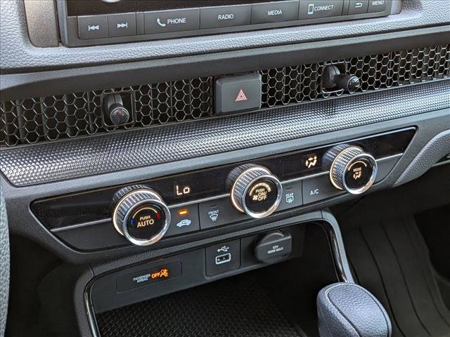 Used 2025 Honda CR-V LX image 14