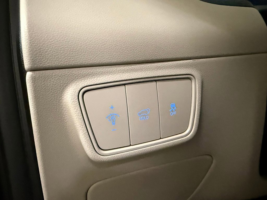 Used 2023 Hyundai Tucson Limited image 39