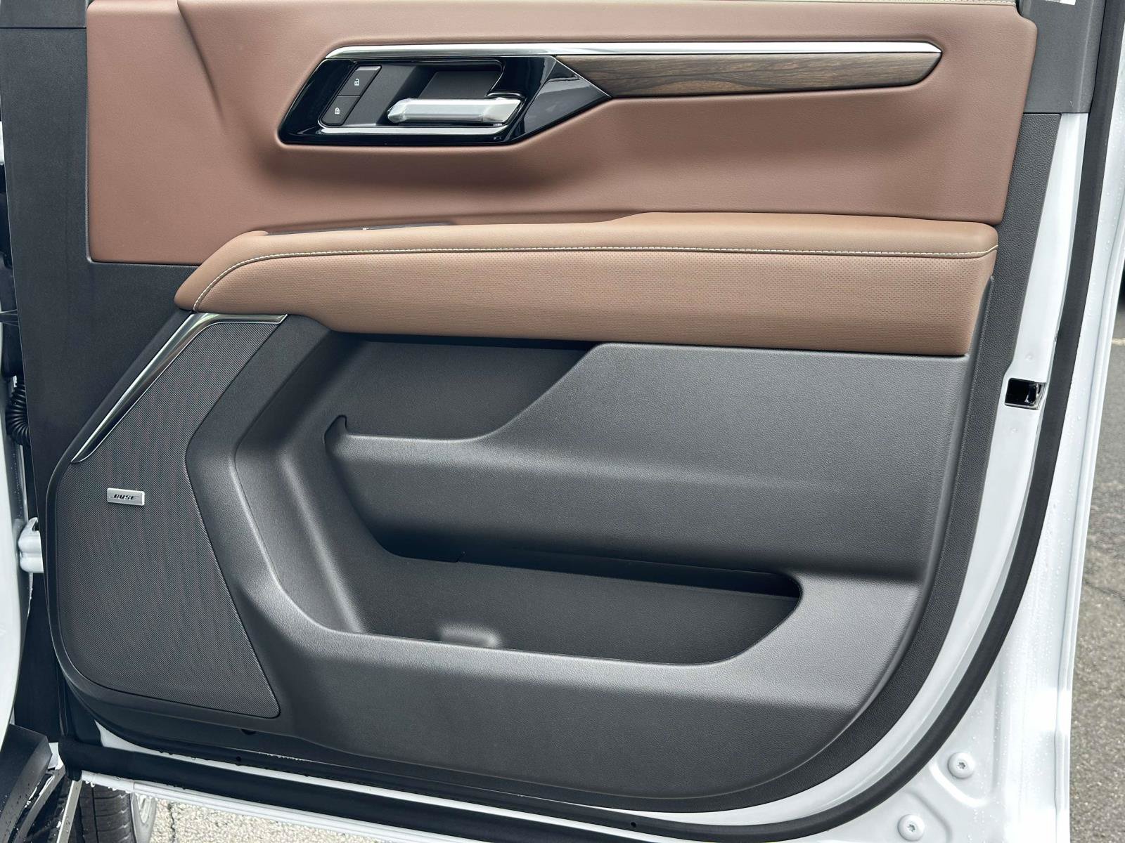 New 2026 Chevrolet Suburban High Country AWD/4WD image 26