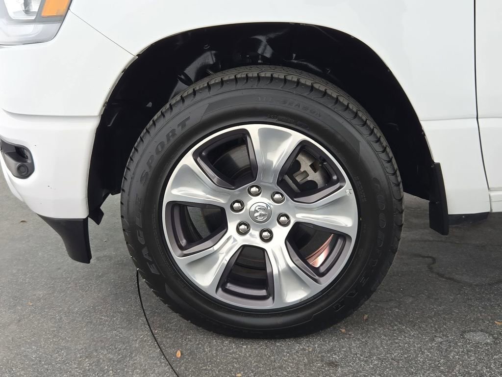 Used 2023 RAM 1500 Laramie AWD/4WD image 39