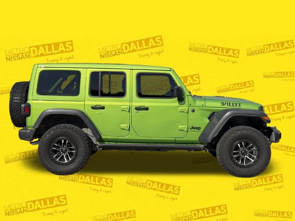 Used 2025 Jeep Wrangler Unlimited Sport AWD/4WD image 3