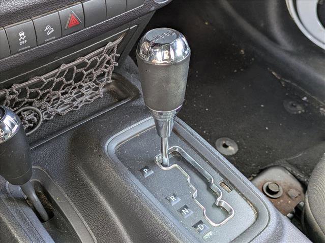 Used 2016 Jeep Wrangler Unlimited Sport w/ Connectivity Group image 11