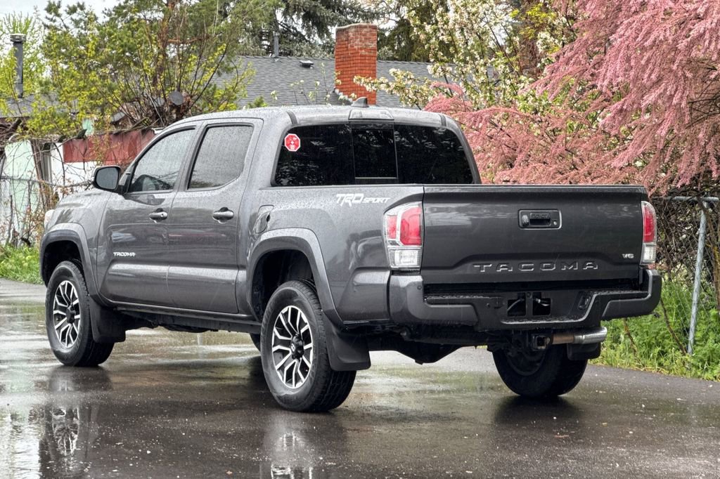 Used 2021 Toyota Tacoma TRD Sport w/ Technology Package RWD image 6