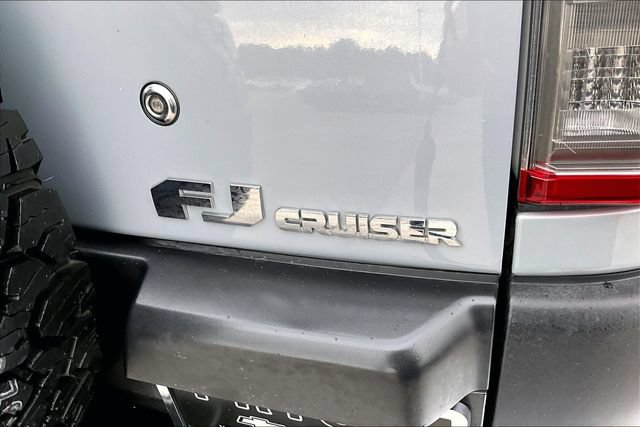 Used 2014 Toyota FJ Cruiser 4WD w/ Convenience Package image 24