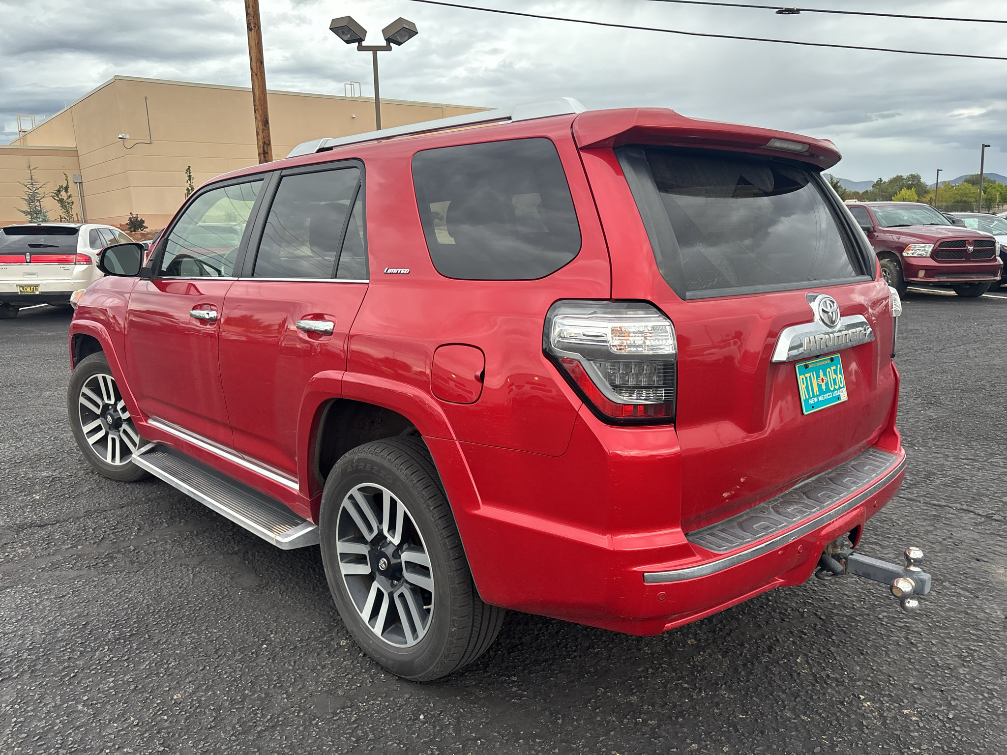 Used 2016 Toyota 4Runner Limited AWD/4WD image 10