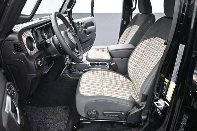 New 2026 Jeep Gladiator Sport AWD/4WD image 10