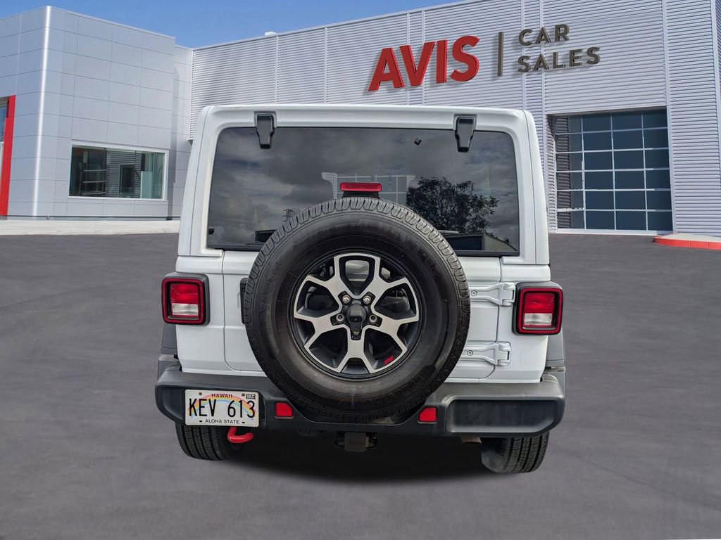 Used 2022 Jeep Wrangler Unlimited Rubicon w/ Cold Weather Group AWD/4WD image 5