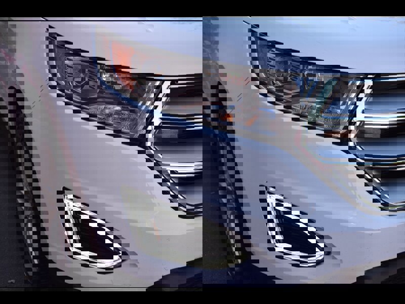 Used 2016 Ford Edge SEL image 43