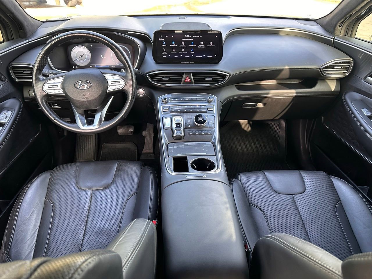 Used 2023 Hyundai Santa Fe Calligraphy image 18