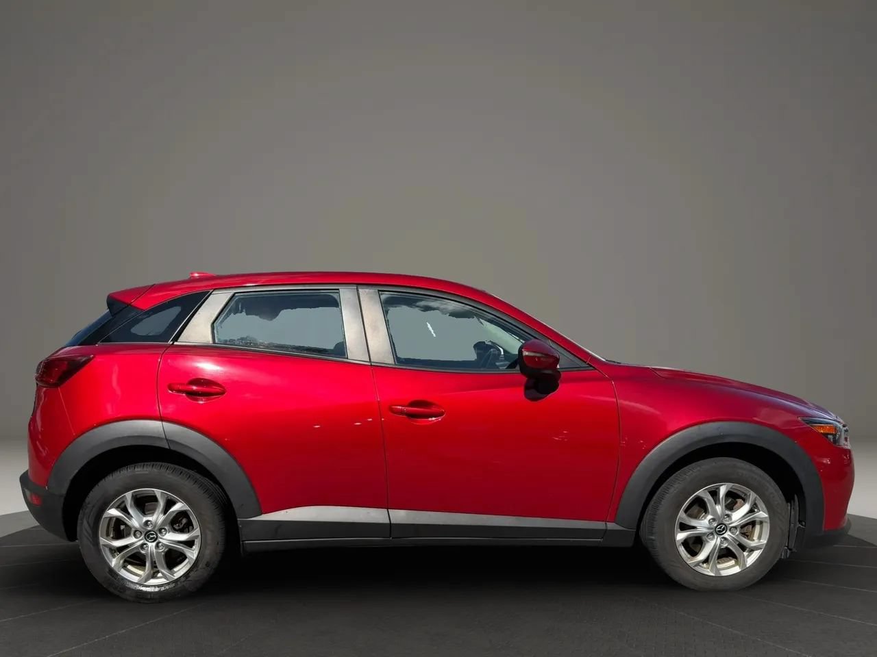 Used 2016 MAZDA CX-3 Touring w/ Premium Package AWD/4WD image 4