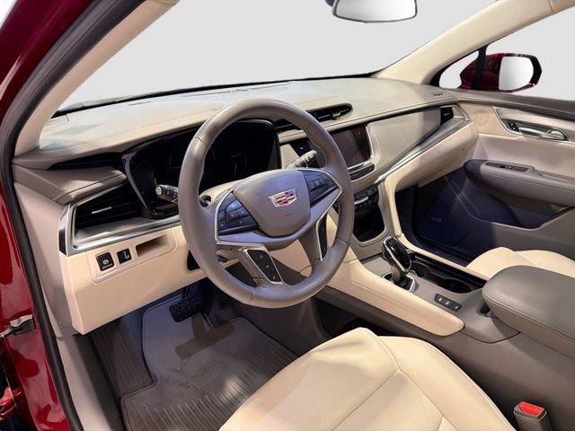 Certified 2018 Cadillac XT5 Luxury w/ Driver Awareness Package AWD/4WD image 8