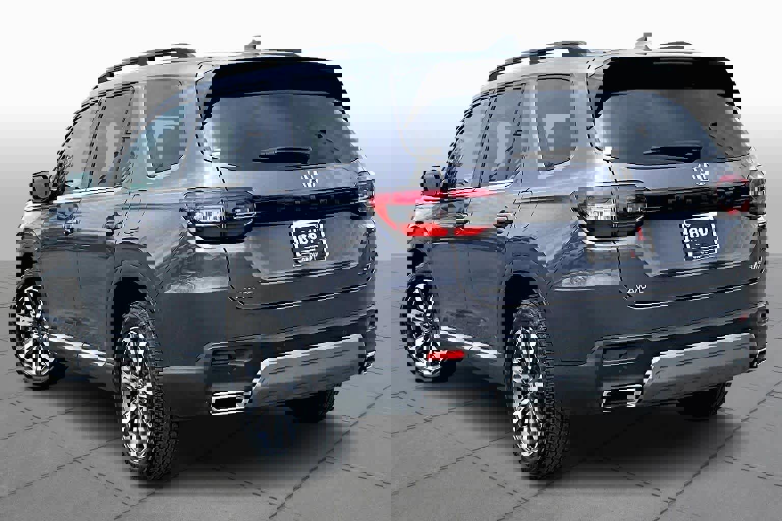 Used 2025 Honda Pilot Elite image 12