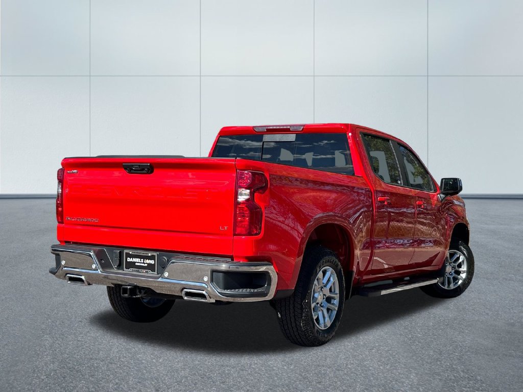 New 2026 Chevrolet Silverado 1500 LT w/ Z71 Off-Road Package AWD/4WD image 2