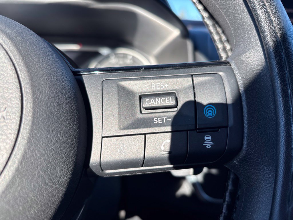 Certified 2023 Nissan Rogue SV AWD/4WD image 22