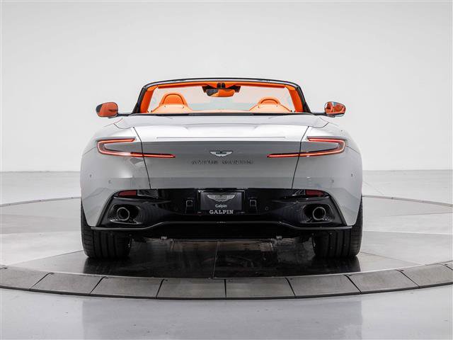Used 2026 Aston Martin DB12 Convertible image 11