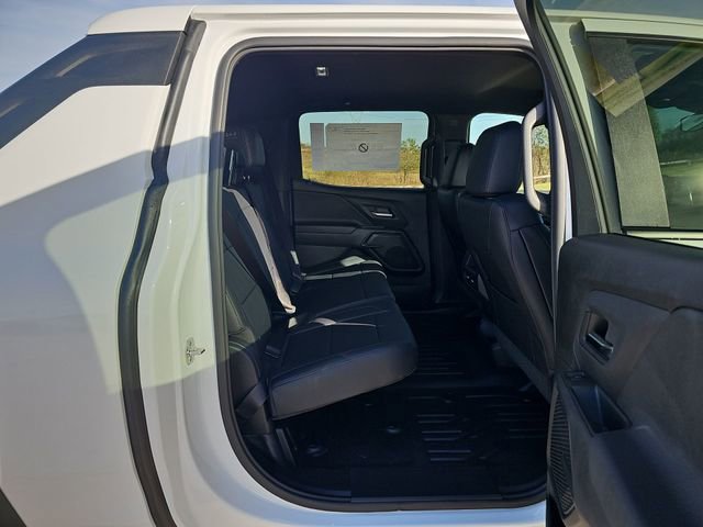 New 2026 Chevrolet Silverado EV W/T AWD/4WD image 26
