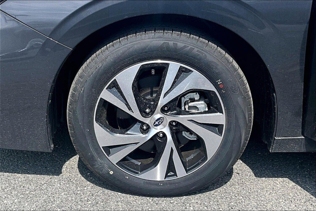 New 2025 Subaru Legacy Premium AWD/4WD image 9