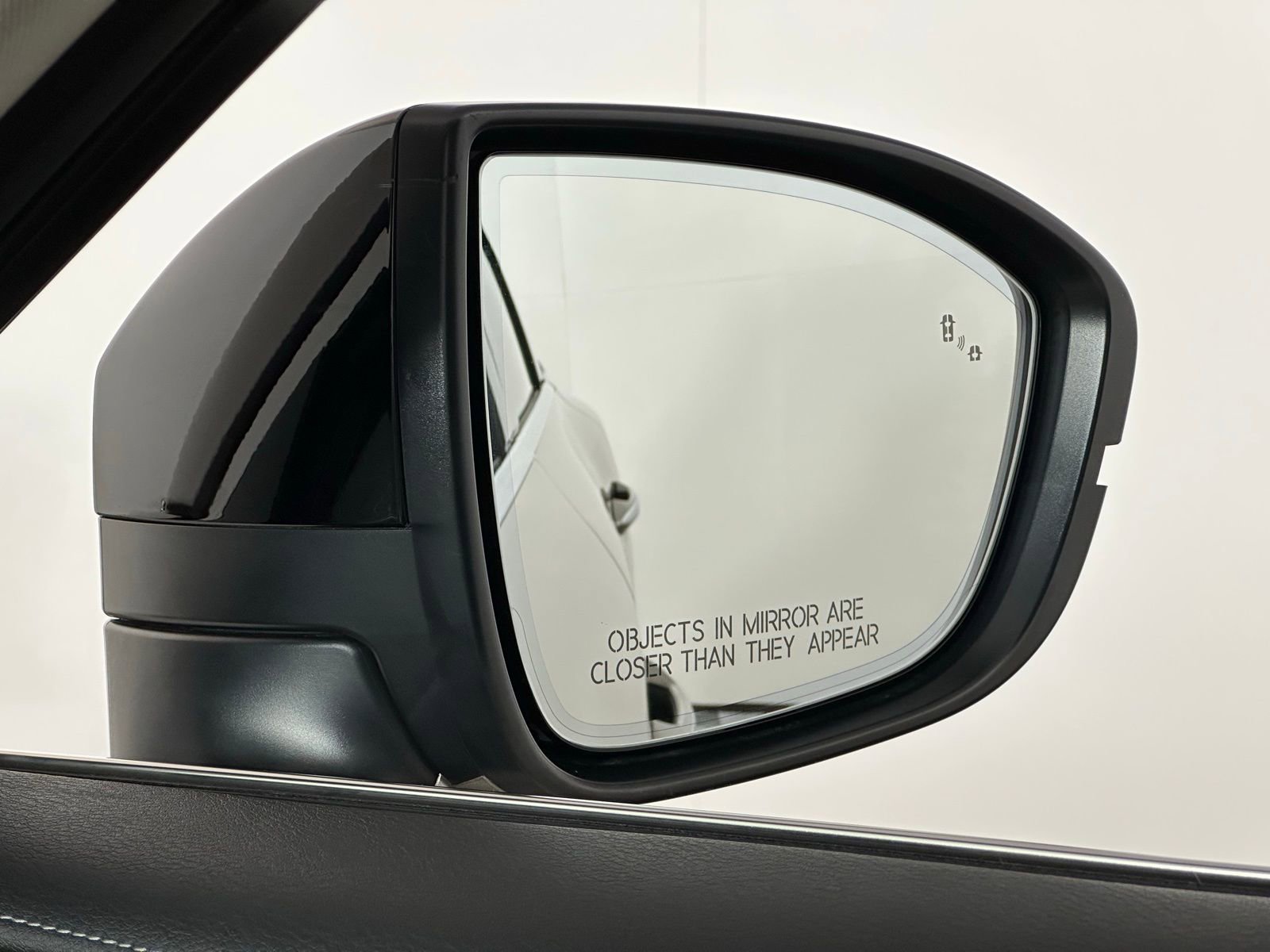 Used 2023 INFINITI QX60 Luxe w/ Cargo Package image 27