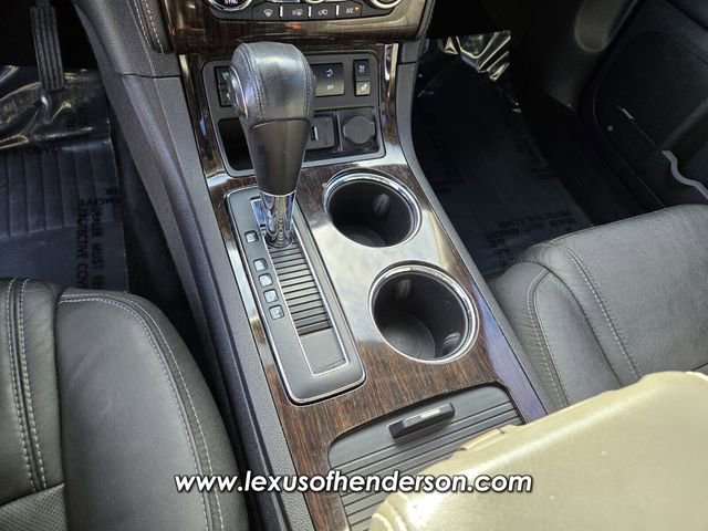 Used 2016 Chevrolet Traverse LTZ FWD image 30