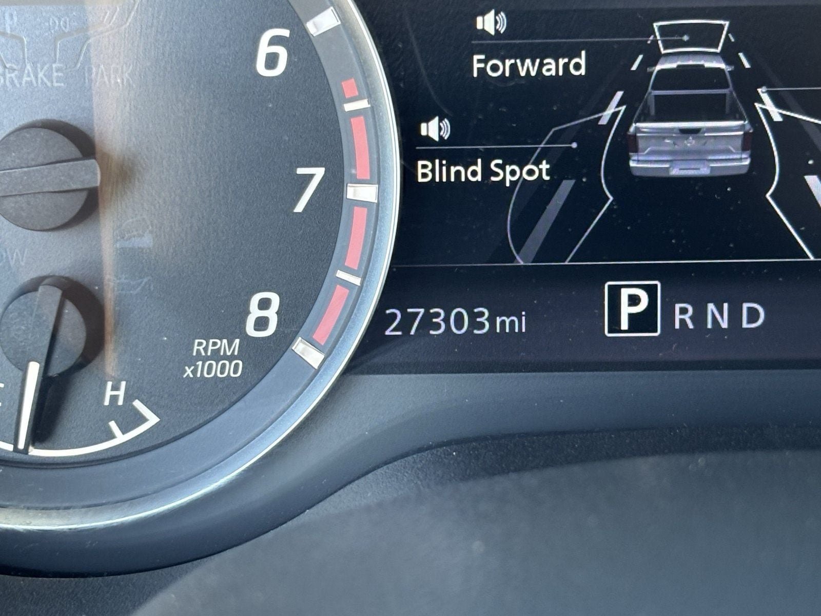 Certified 2021 Nissan Titan SV w/ SV Convenience Package RWD image 33