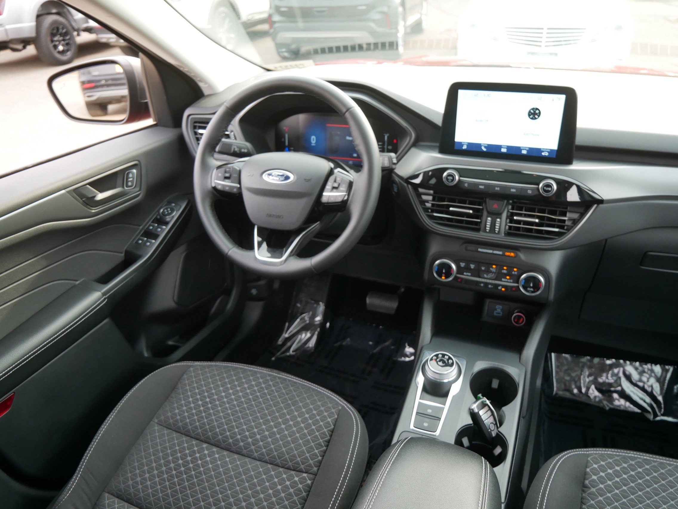 Certified 2023 Ford Escape Active AWD/4WD image 10