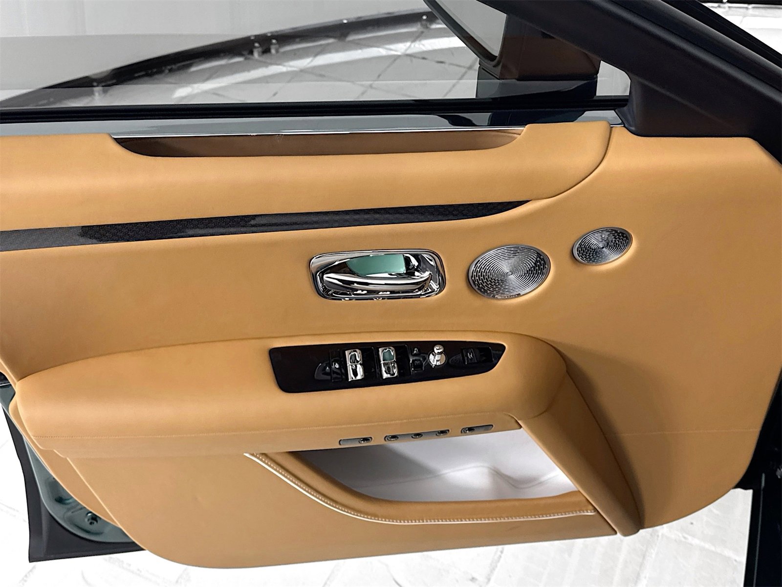 Certified 2024 Rolls-Royce Ghost Black Badge image 15