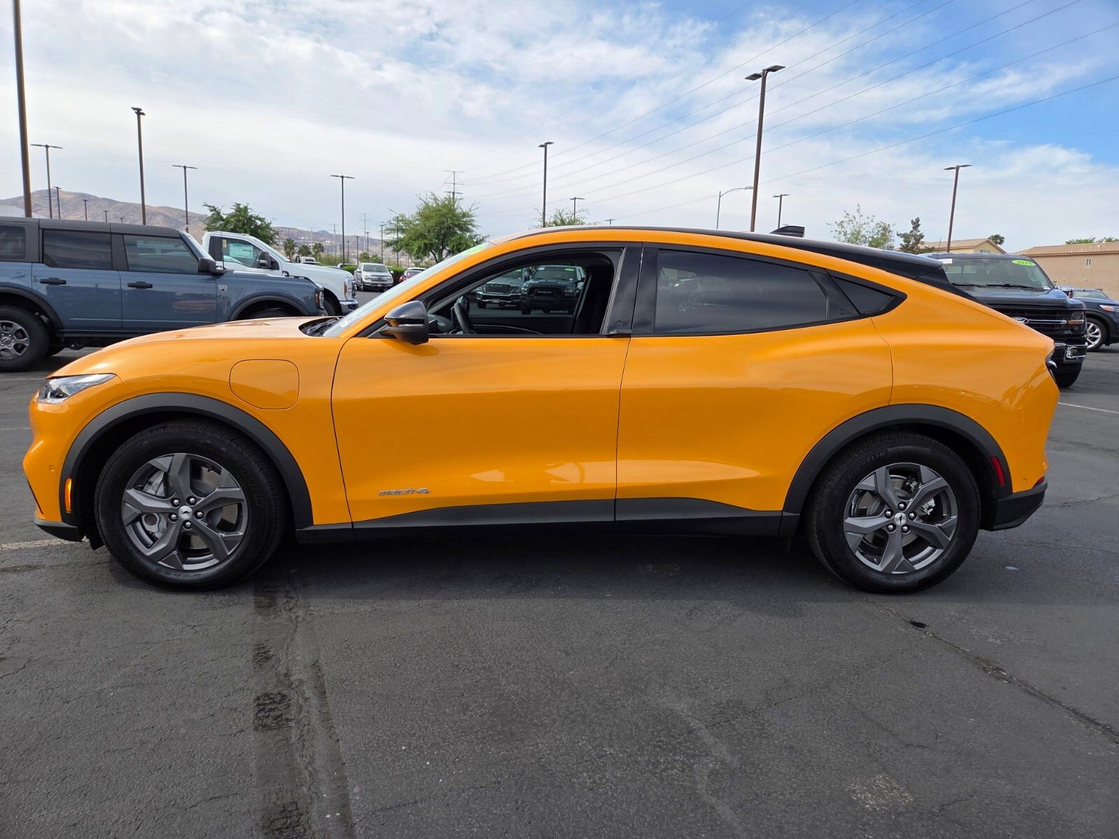 Certified 2023 Ford Mustang Mach-E Select AWD/4WD image 3